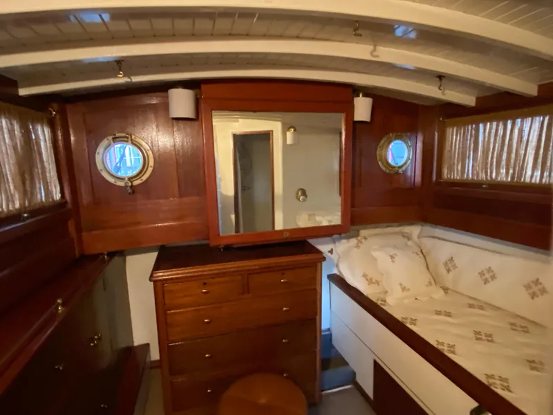 Slide: The Image of MASTER BERTH AS DAY LOUNGER - 69