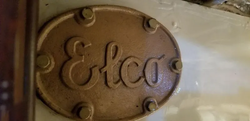 Slide: The Image of Elco Flat top 1928 - 85