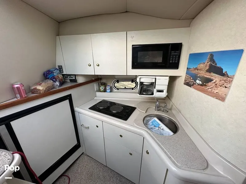 Slide: The Image of 1998 Cruisers 3375 Espirit for sale in Big Water, UT - 21