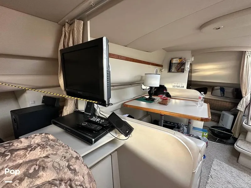 Slide: The Image of 1998 Cruisers 3375 Espirit for sale in Big Water, UT - 40