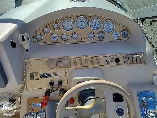 Slide: The Image of 1998 Cruisers 3375 Espirit for sale in Big Water, UT - 9