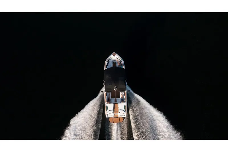 Slide: The Image of Nautique Super Air Nautique S25 2023 - 124