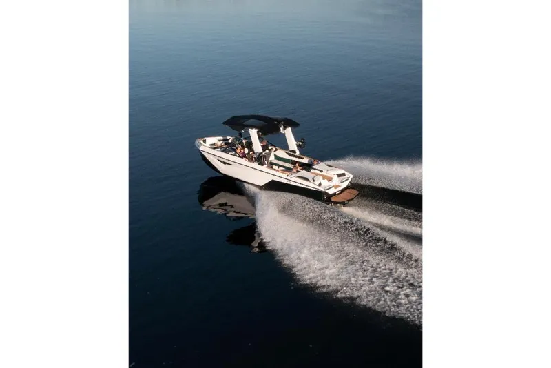 Slide: The Image of Nautique Super Air Nautique S25 2023 - 128