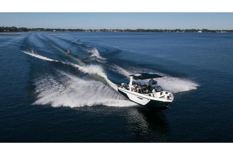Slide: The Image of Nautique Super Air Nautique S25 2023 - 137