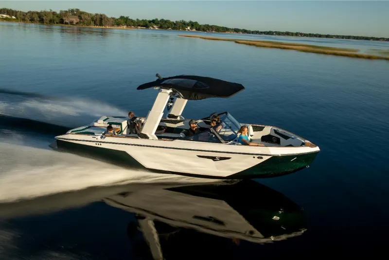 Slide: The Image of Nautique Super Air Nautique S25 2023 - 50