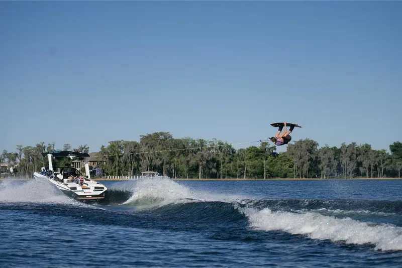 Slide: The Image of Nautique Super Air Nautique S25 2023 - 87