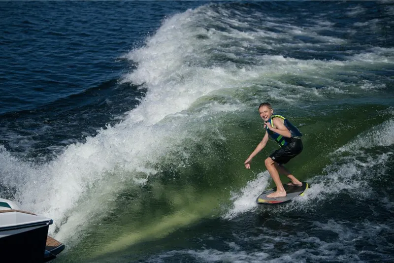 Slide: The Image of Nautique Super Air Nautique S25 2023 - 98