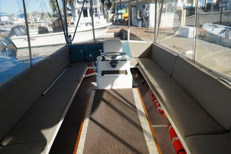 Slide: The Image of Custom 23 Custom Harbor Cruiser 2010 - 5