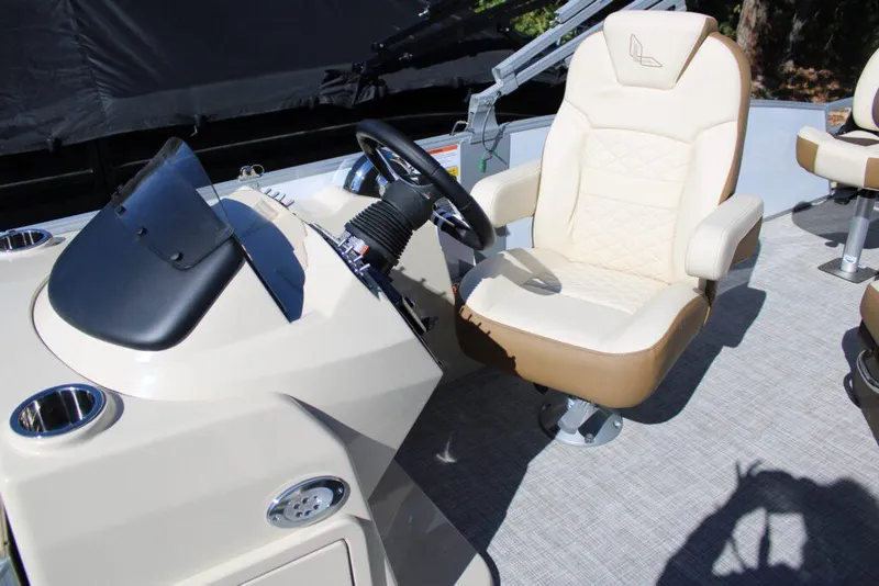 Slide: The Image of 2023 Lowe SF214 boat captain's chair and helm station. - 3