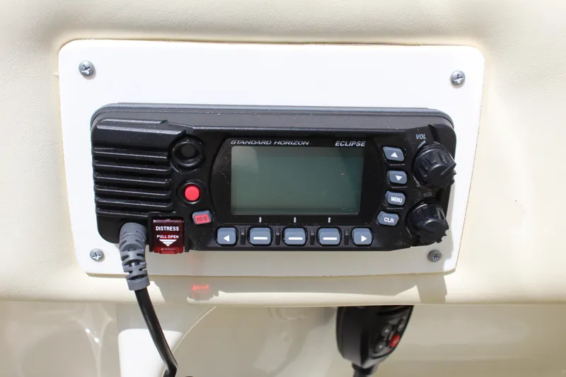 Slide: The Image of Radio system on 2010 Chris-Craft Corsair 28 boat. - 11