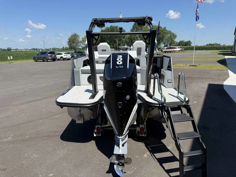 Slide: The Image of Alera M25L 2026 - 4
