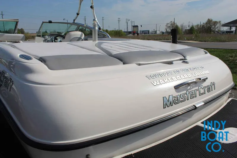Slide: The Image of MasterCraft X30 2002 - 4