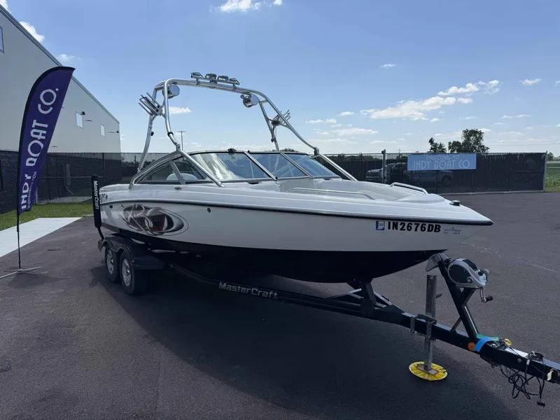 Slide: The Image of MasterCraft X30 2002 - 3