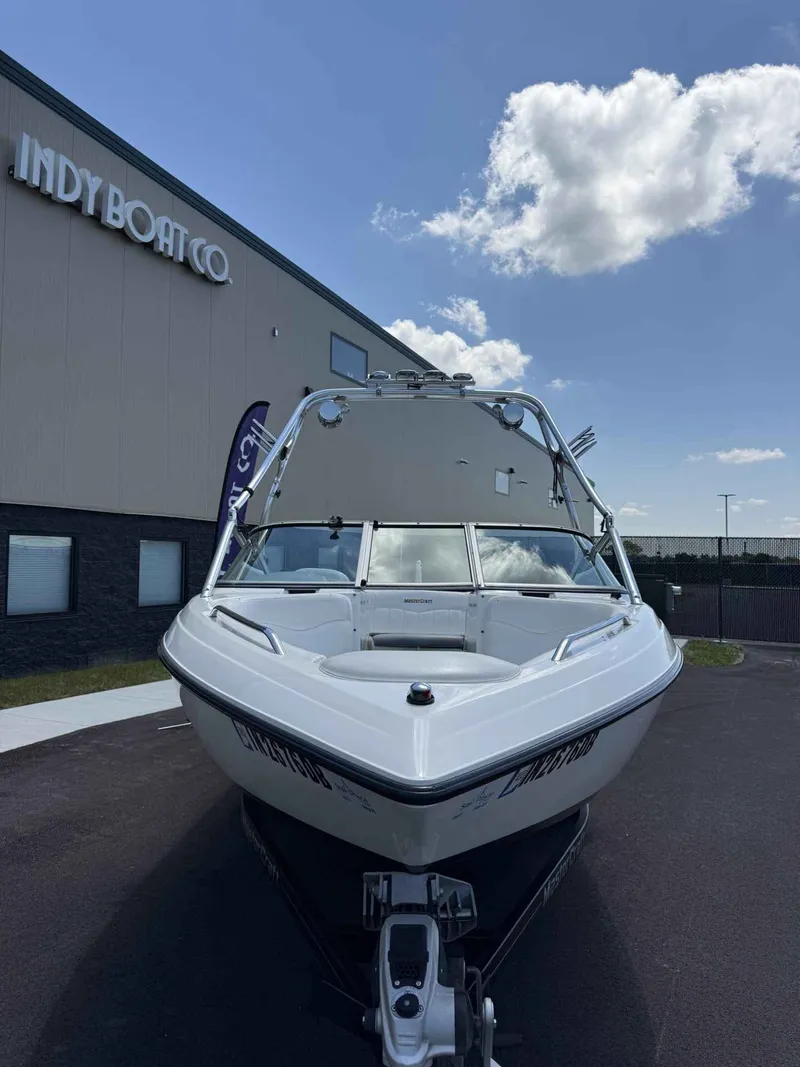 Slide: The Image of MasterCraft X30 2002 - 5