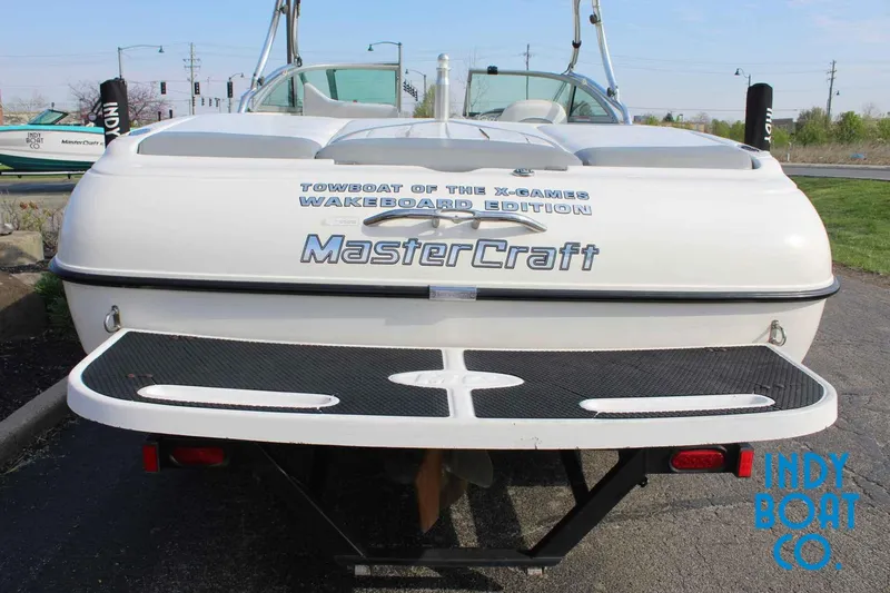 Slide: The Image of MasterCraft X30 2002 - 3
