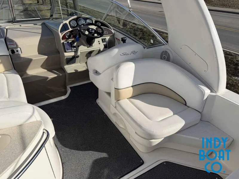 Slide: The Image of Sea Ray 260DA 2008 - 3
