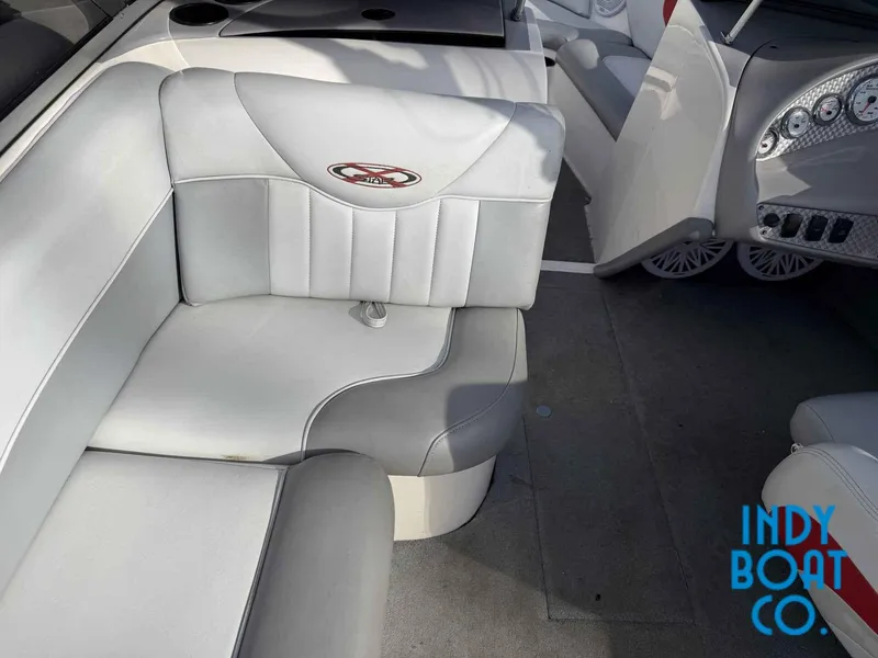 Slide: The Image of MasterCraft XStar 2002 - 5
