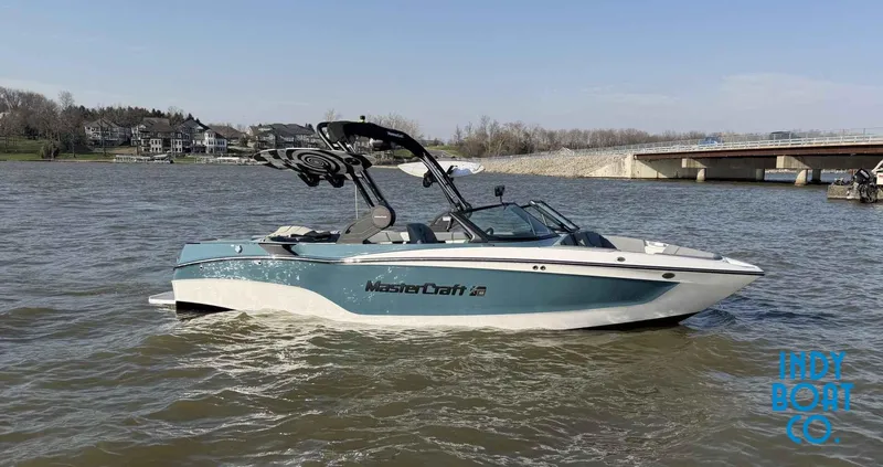 The Image of MasterCraft XT23 2026 - 0