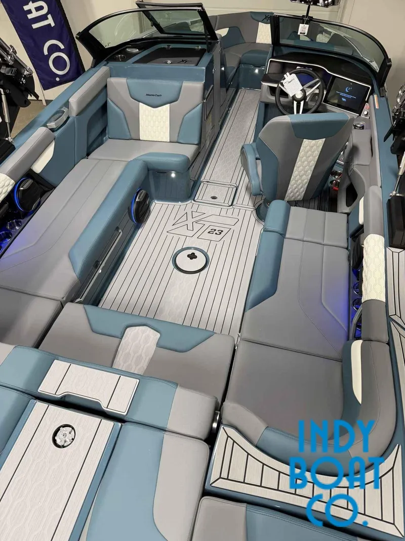 Slide: The Image of MasterCraft XT23 2026 - 4