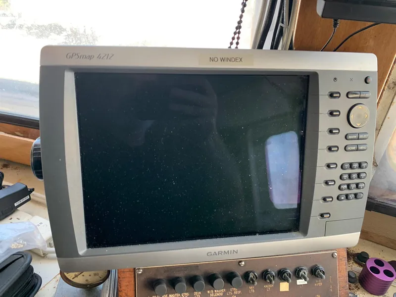 Slide: The Image of Garmin GPSmap 4212 on 1970 Custom Dive Vessel. - 8