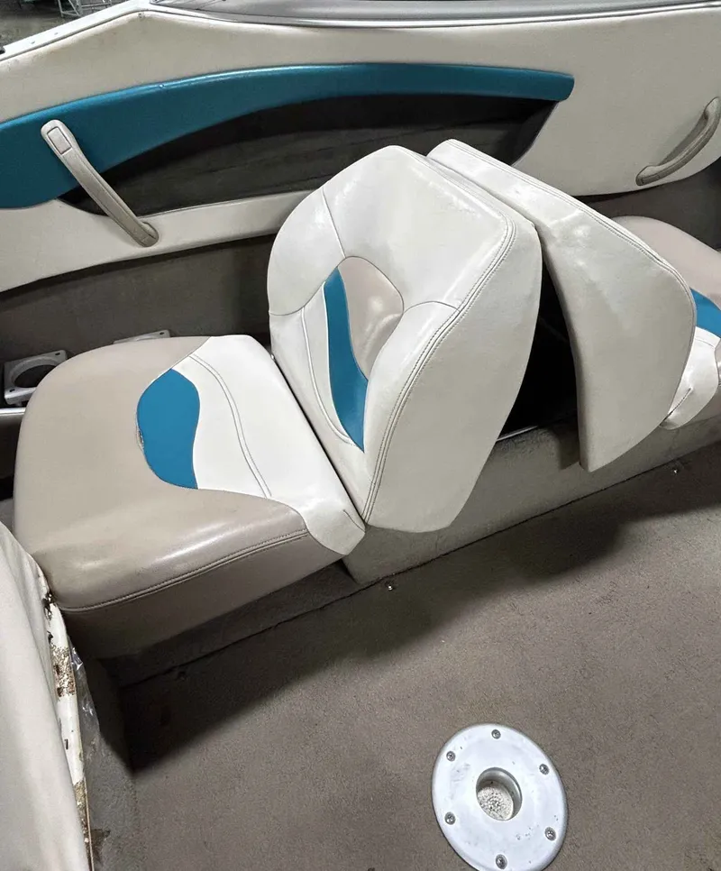 Slide: The Image of Four Winns 190 Horizon 1996 - 5