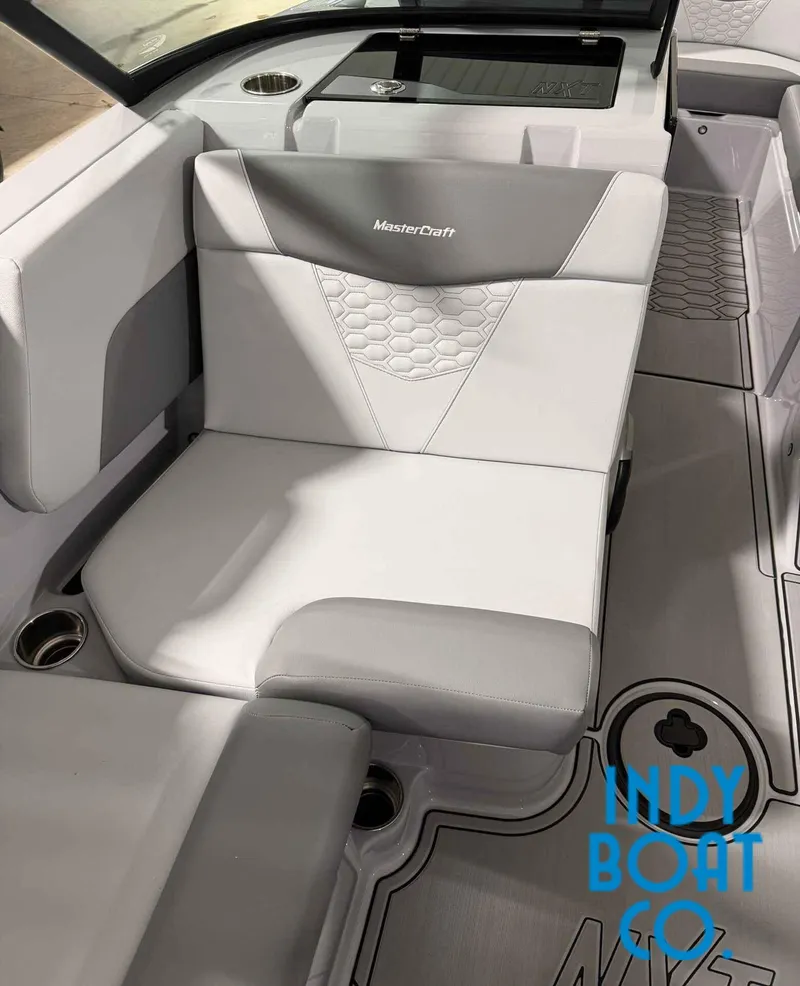 Slide: The Image of MasterCraft NXT23 2026 - 7