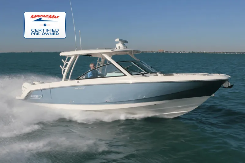 The Image of Boston Whaler 320 Vantage 2024 - 0