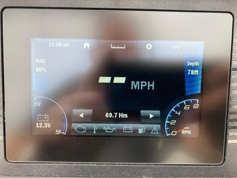 Slide: The Image of Yamaha Boats AR 190 2020 dashboard display showing speed, fuel, depth, and battery voltage. - 13