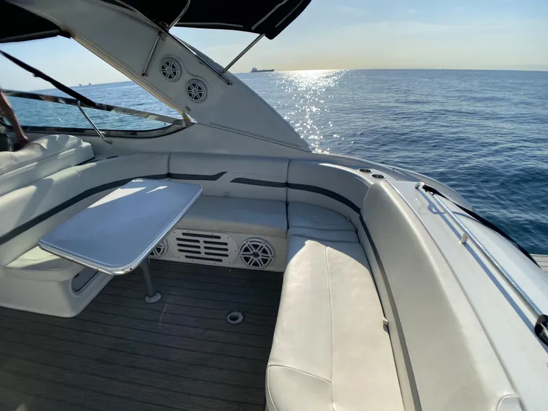 Slide: The Image of 2006 Formula 400 Super Sport boat interior with ocean view. - 29