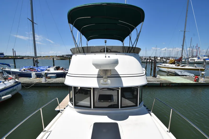 Slide: The Image of Camano 31 Trawler 2001 - 59