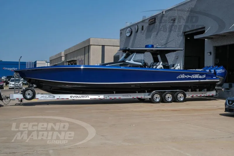 The Image of Nor-Tech 450 Sport Center Console 2026 - 0