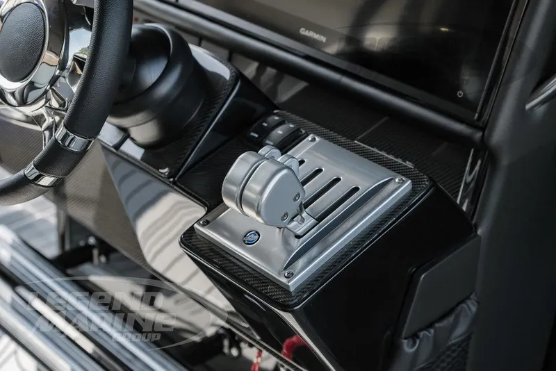 Slide: The Image of Nor-Tech 450 Sport Center Console 2026 - 14