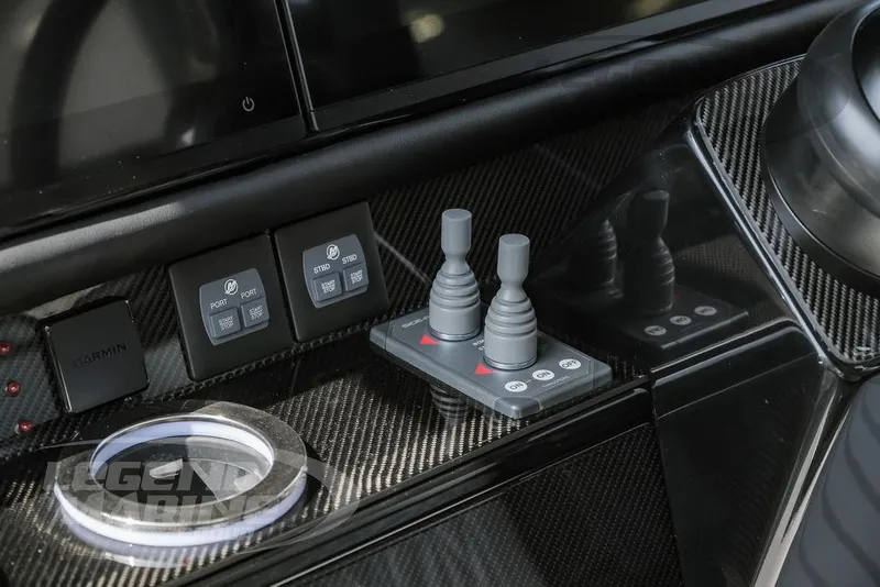 Slide: The Image of Nor-Tech 450 Sport Center Console 2026 - 18