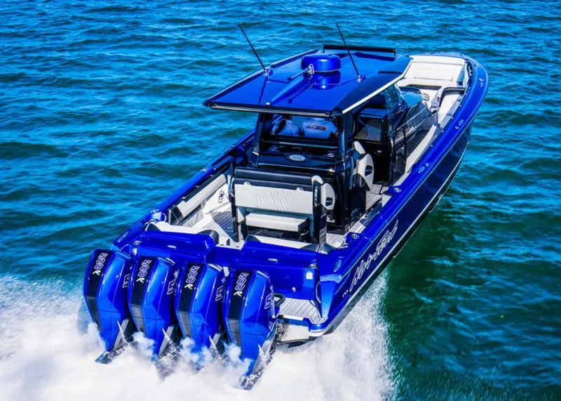 Slide: The Image of Nor-Tech 450 Sport Center Console 2026 - 2