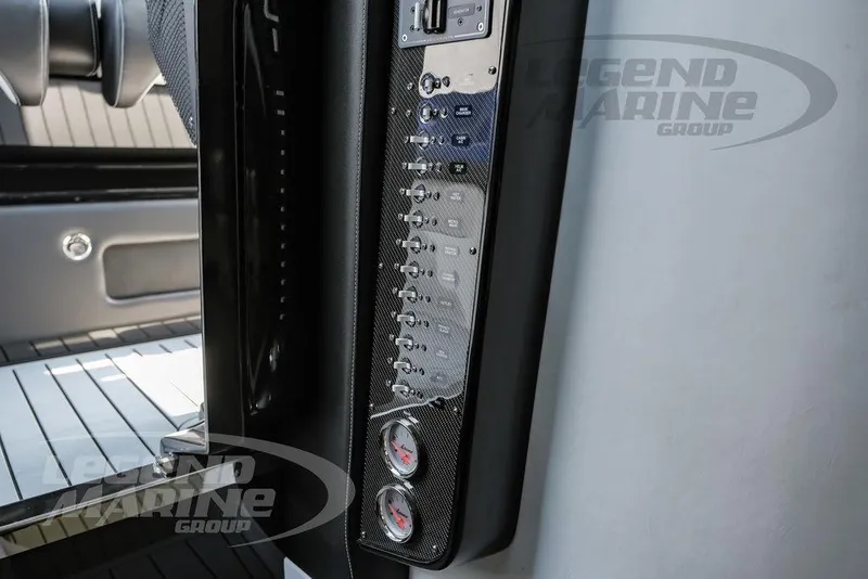 Slide: The Image of Nor-Tech 450 Sport Center Console 2026 - 44