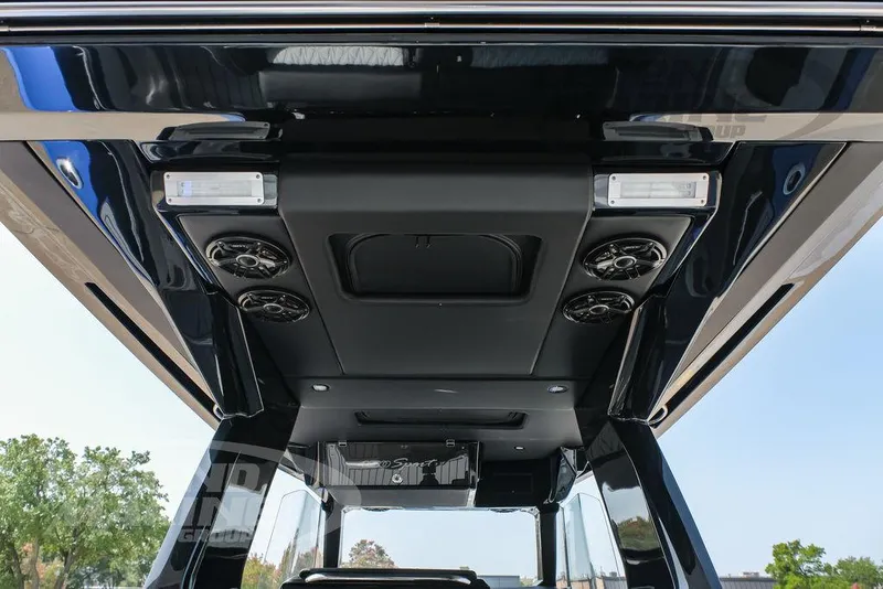 Slide: The Image of Nor-Tech 450 Sport Center Console 2026 - 54