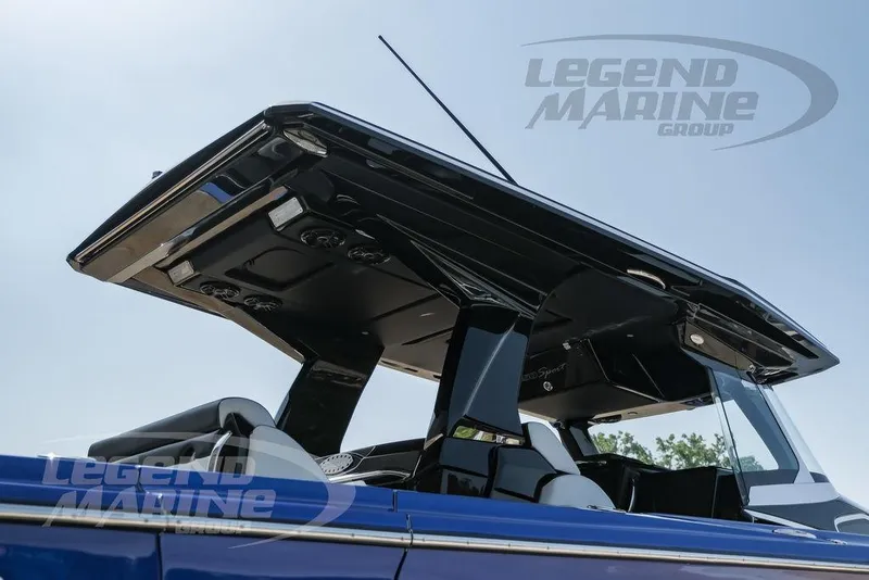 Slide: The Image of Nor-Tech 450 Sport Center Console 2026 - 56