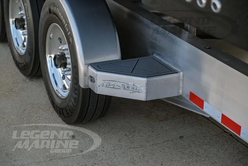 Slide: The Image of Nor-Tech 450 Sport Center Console 2026 - 65