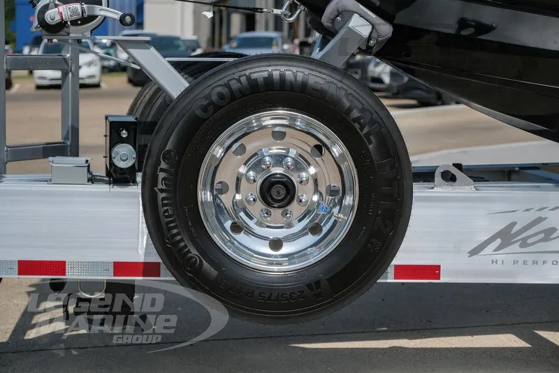 Slide: The Image of Nor-Tech 450 Sport Center Console 2026 - 66