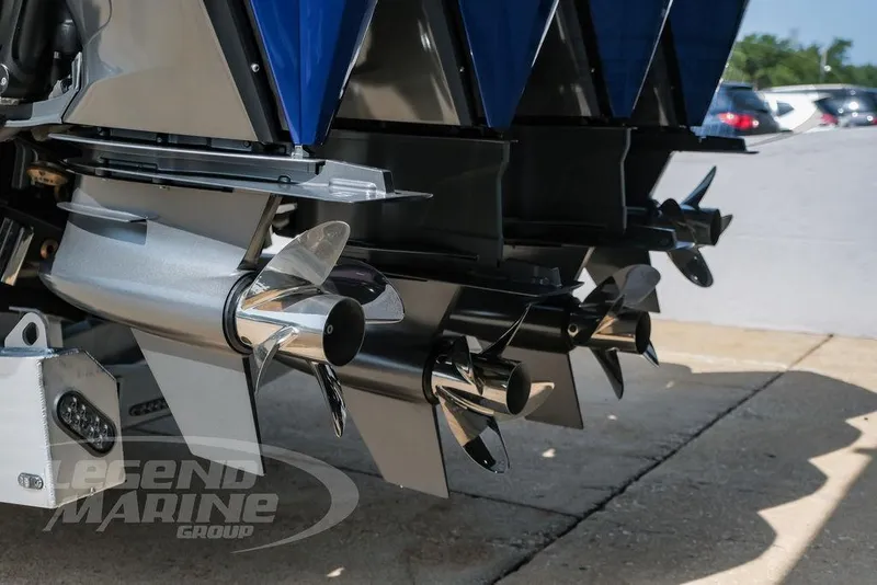 Slide: The Image of Nor-Tech 450 Sport Center Console 2026 - 68