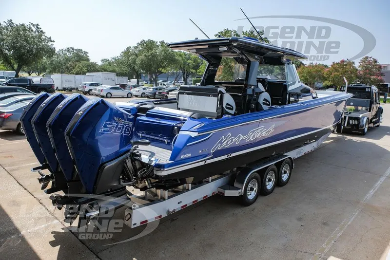 Slide: The Image of Nor-Tech 450 Sport Center Console 2026 - 7