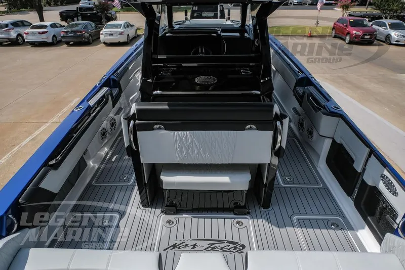 Slide: The Image of Nor-Tech 450 Sport Center Console 2026 - 53