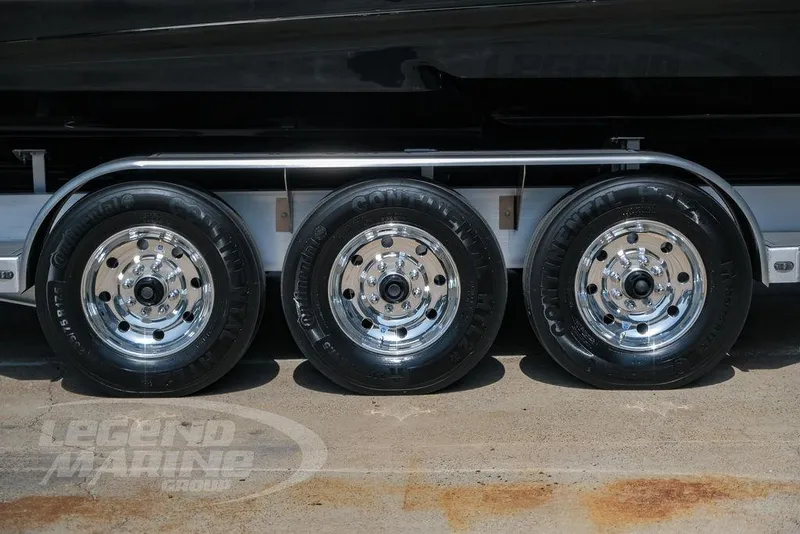 Slide: The Image of Nor-Tech 450 Sport Center Console 2026 - 73