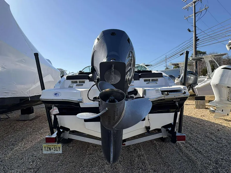 Slide: The Image of Chaparral 21 H20 Deluxe 2017 - 1