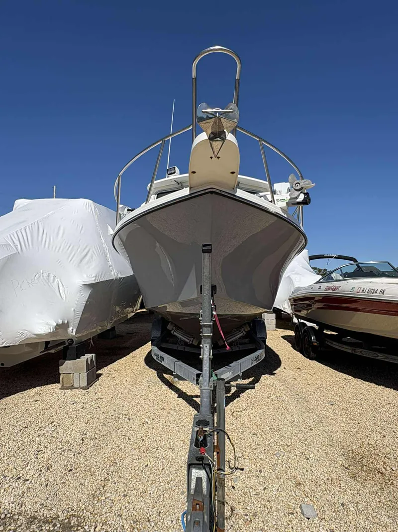 Slide: The Image of Parker Marine 2520 2019 - 11