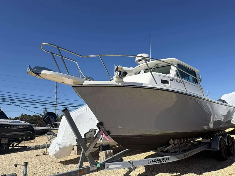 Slide: The Image of Parker Marine 2520 2019 - 25