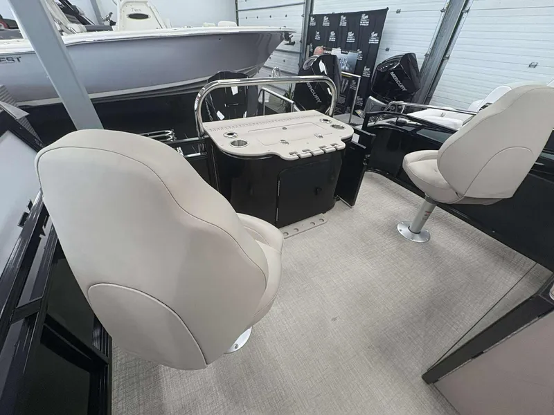 Slide: The Image of Avalon 2385 LSZ RF 2026 - 10