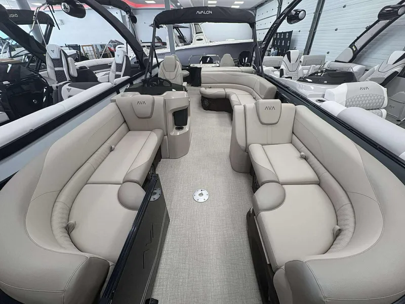 Slide: The Image of Avalon 2385 LSZ RF 2026 - 3