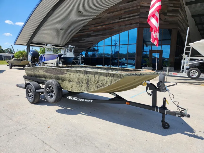 Slide: The Image of Tracker Grizzly 1650T Prairie Wings Edition 2026 - 3