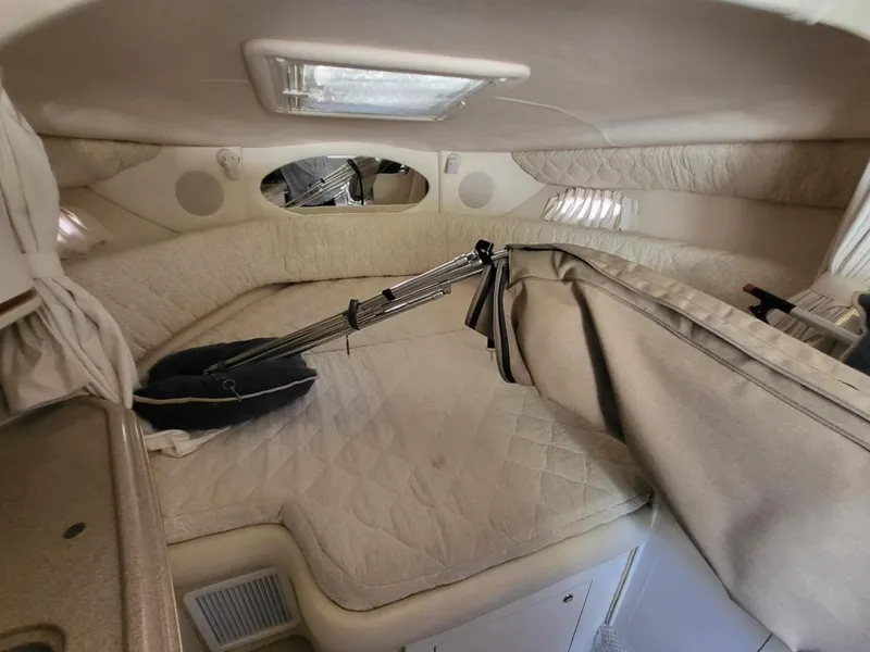 Slide: The Image of Sea Ray 290 Amberjack 2001 - 57